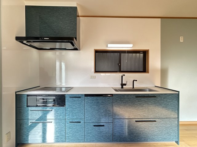 阿南市羽ノ浦町宮倉南浦中古戸建てのキッチン