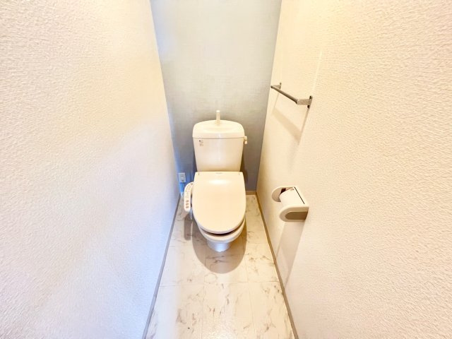 アークパレスのトイレ|※別部屋参考写真