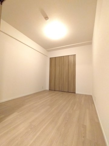 セルヴィオ2番館の洋室