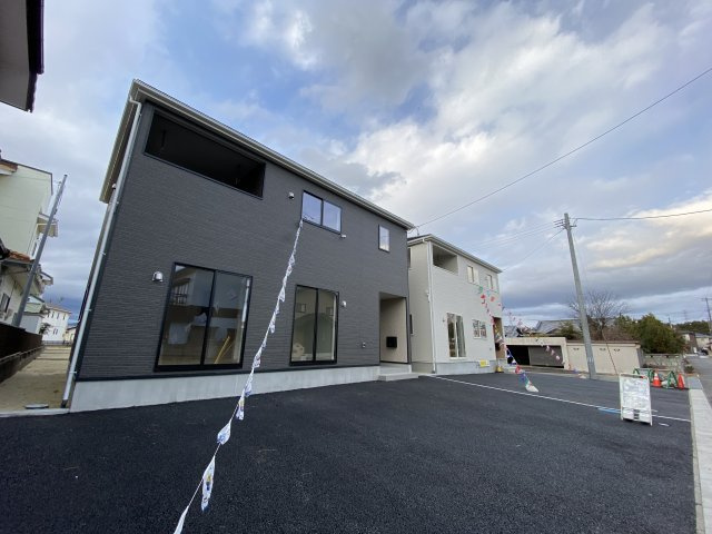 1/13価格変更♪【佐糠町第8／5号棟】　新築建売住宅　◇◆＼期間限定キャンペーン開催♪／◇◆の外観|外観の写真です。お洒落な新築は気分が上がりますね♪