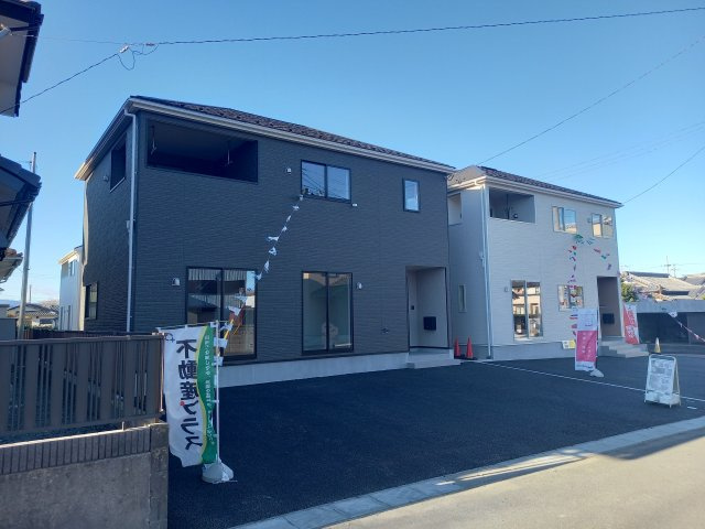 1/13価格変更♪【佐糠町第8／5号棟】　新築建売住宅　◇◆＼期間限定キャンペーン開催♪／◇◆の外観|休日は家族みんなで夢のマイホーム探しに出かけてみませんか！（＾＾）♪
お問い合わせは不動産プラスまで☆

