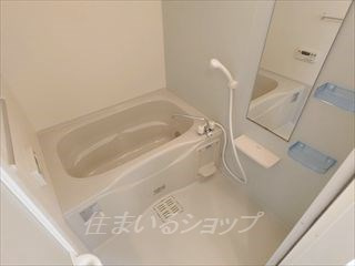 シャン・ド・フルールの浴室|追い焚き・浴室暖房乾燥機あり