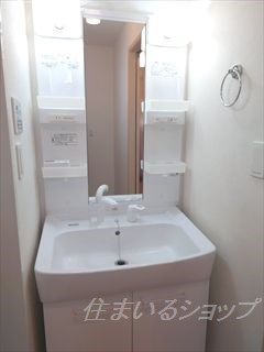 シャン・ド・フルールの洗面所|シャンプードレッサー