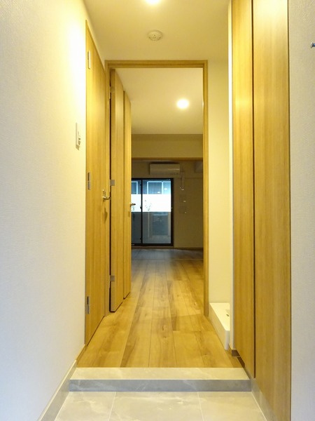 ハーモニーレジデンスクロスゲートの玄関|シンプルで使いやすい玄関です