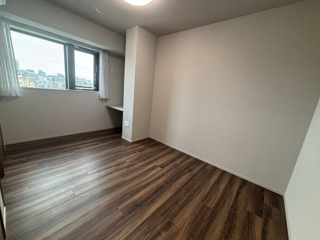 クリオ市谷薬王寺の寝室|使い勝手のいい寝室です