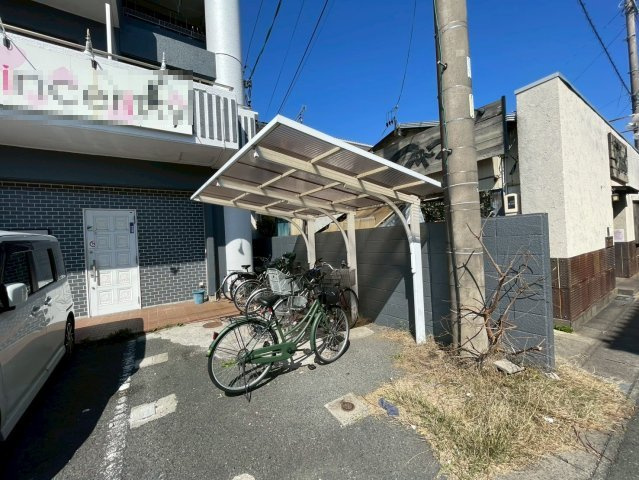 グリーンシティ諏訪の駐車場