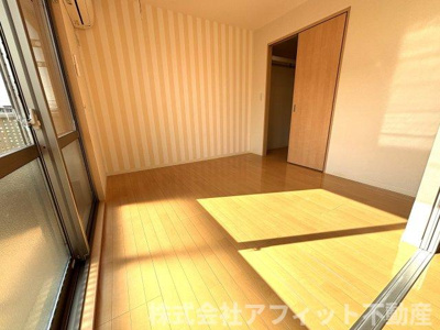 【寝室】 | クレール藤 B棟 | 洋室5.5帖