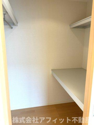 【収納】 | クレール藤 B棟 | ウォークインクローゼット