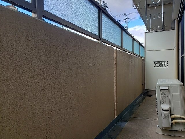 フォンテーヌ　（玉串町西）のバルコニー