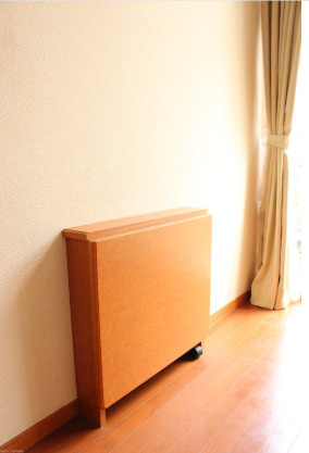 プチ・フルールの設備|折り畳みテーブル（収納時）