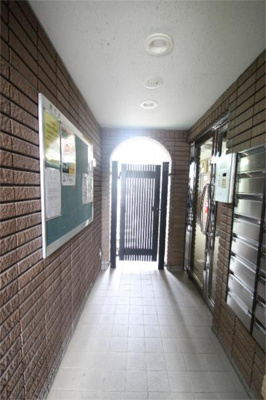 【ロビー】 | メインステージ久が原第Ⅱ | 清潔なロビーです