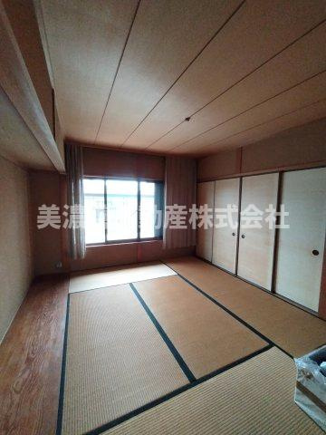 ６６０８２　岐阜市津島町中古戸建ての和室|2階　6帖