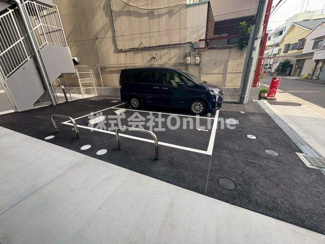 【駐車場】