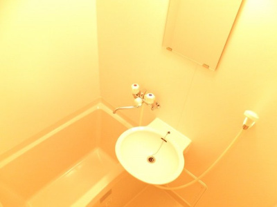 【浴室】 | レオパレスＮａＮａ | お風呂です