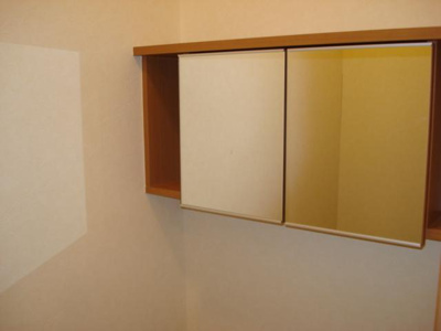 【トイレ】 | ルディーリベラ | 戸棚（ミラー付き）