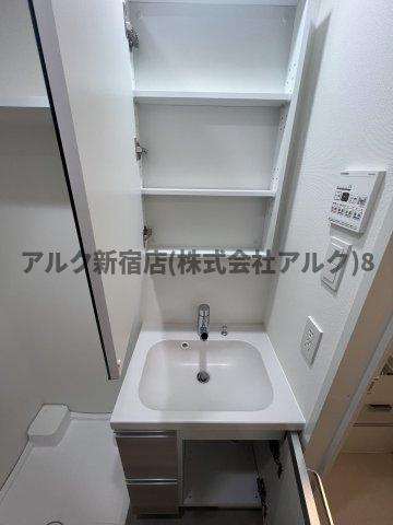 GENOVIA世田谷砧Ⅱの洗面所