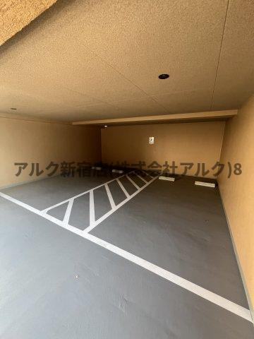 GENOVIA世田谷砧Ⅱの駐車場