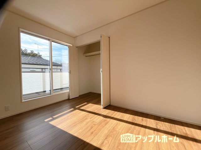 熊谷市妻沼　新築戸建　全4区画　の洋室|２階居室は全室収納あり！たっぷりある収納活用でお部屋もキレイを保てます♪