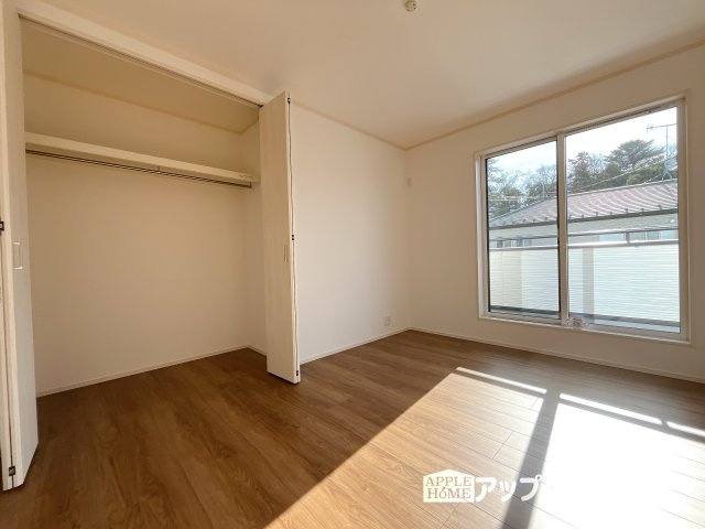 熊谷市妻沼　新築戸建　全4区画　の洋室|２階居室は全室収納あり！たっぷりある収納活用でお部屋もキレイを保てます♪