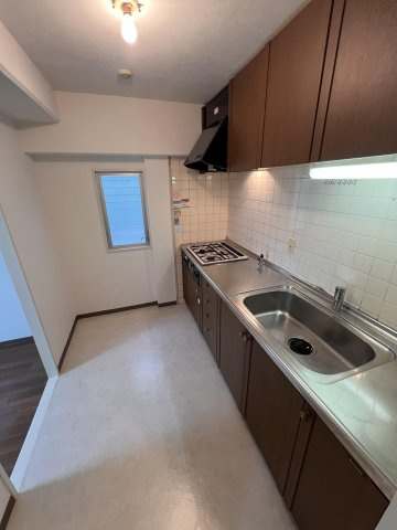 プリオーレ神戸山ノ手のキッチン