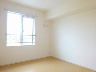 【洋室】 | ベル・フローラさくら