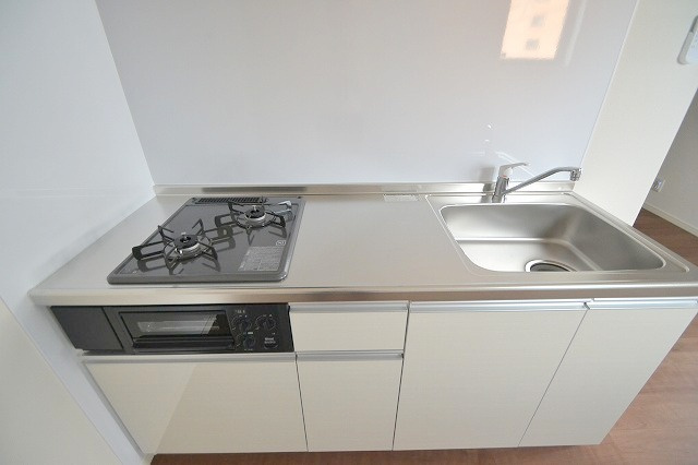 フォレスト草津南のキッチン
