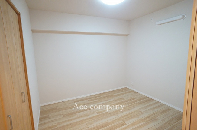 【子供部屋】 | シャトー第3八戸の里 | 【洋室5.3帖】エアコン先行配管済みです☆