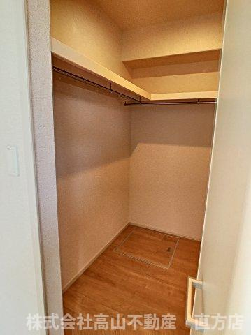 ティーダ感田Ｂの収納