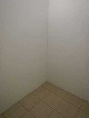 【玄関】 | トランクルーム（蚕養町）