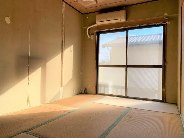 昭和ハイツ三千鶴の和室|日本らしい落ち着いた雰囲気の和室です