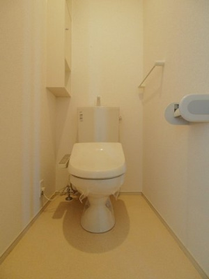 【トイレ】 | シャトーウインザー | トイレです