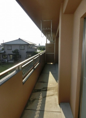 熊本市南区御幸笛田１丁目の賃貸マンションのバルコニー