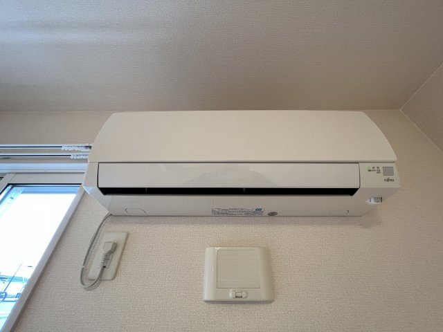 ムーンファクシの設備|エアコン２台