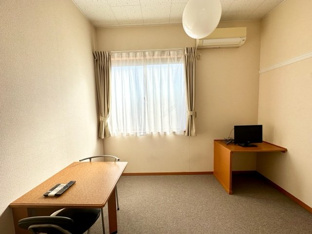 こちらのリビングで趣味の時間をお楽しみください