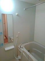 ゆったり過ごせるお風呂です