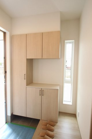 南万々　新築戸建　A号地（全4区画）の収納|玄関収納