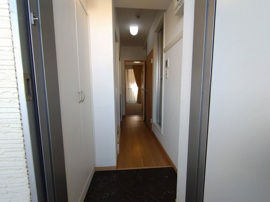 シンプルで使いやすい玄関です