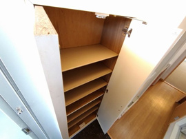 シューズボックス