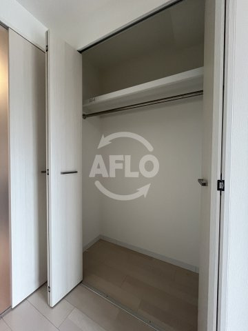 Luxe新大阪アルファの収納|Luxe新大阪α　クローゼット