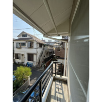 落ち着いた時間を過ごせるバルコニーです