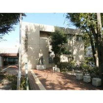 図書館「練馬区立関町図書館まで847ｍ」