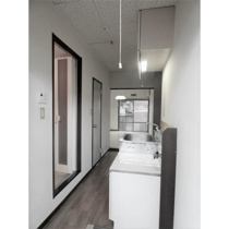 明るい室内です