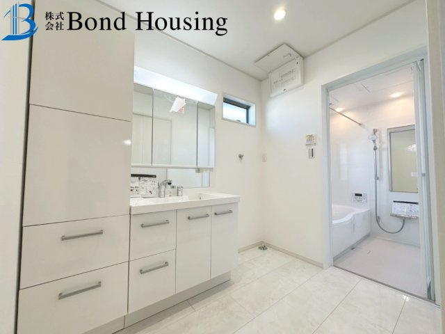 LDKは広々約20帖でゆったり・収納豊富　大久保町大窪　限定1棟