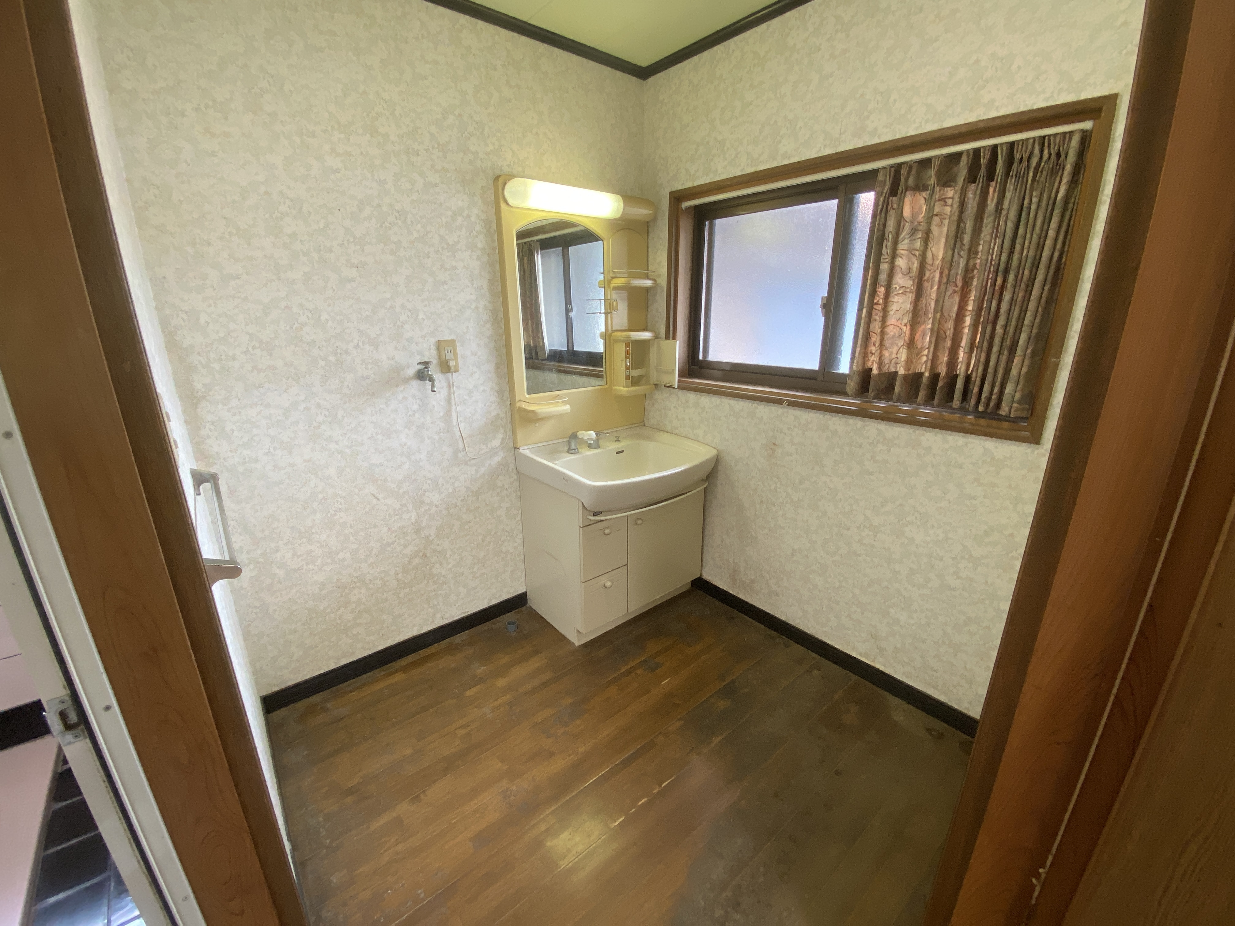 丹波市氷上町油利の中古一戸建