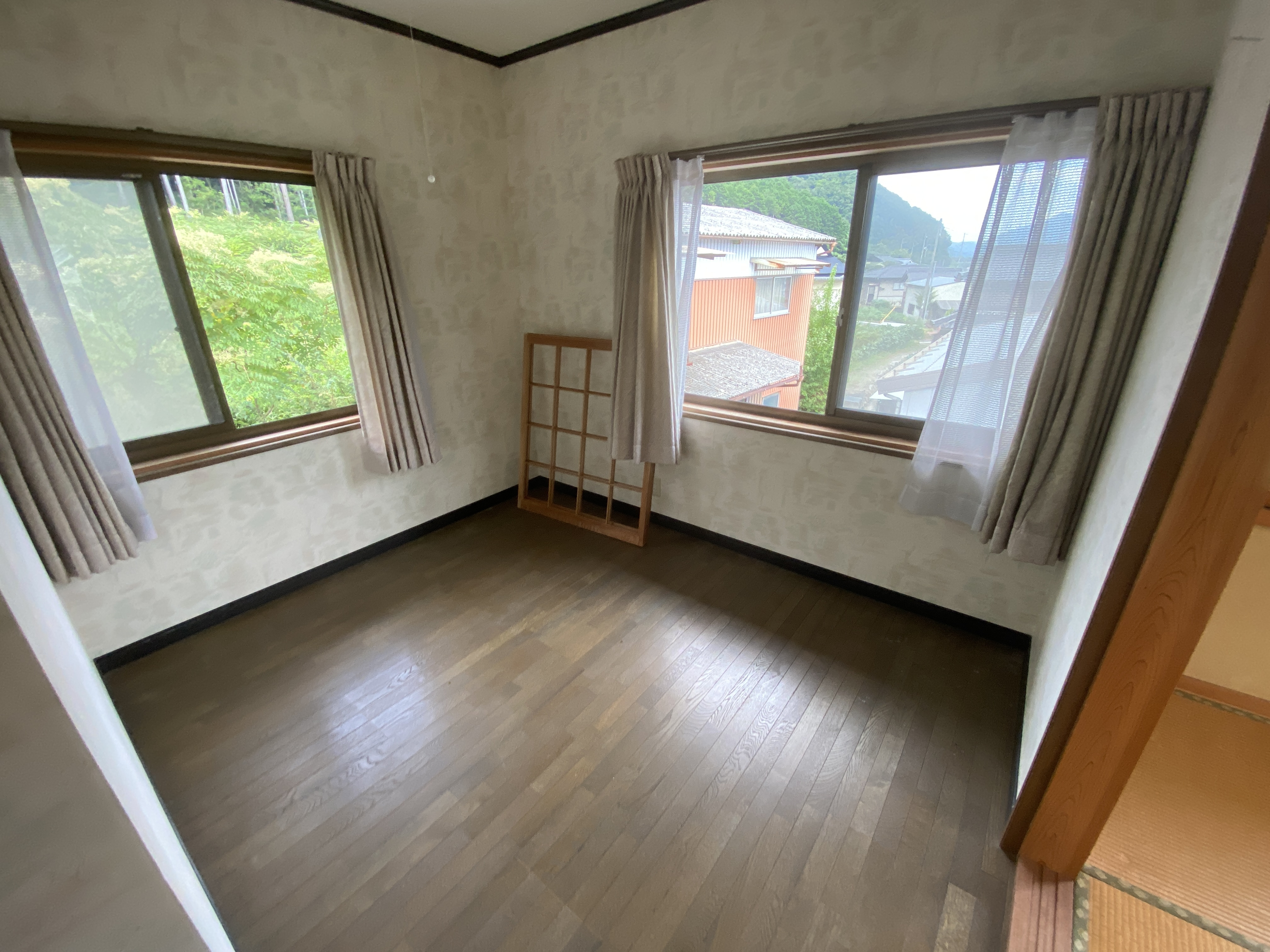 丹波市氷上町油利の中古一戸建の洋室|2階4帖