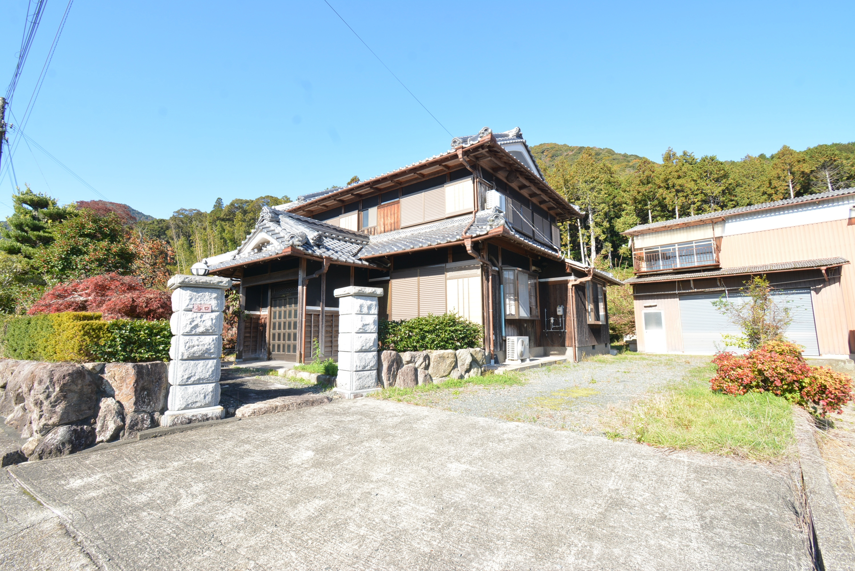 丹波市氷上町油利の中古一戸建