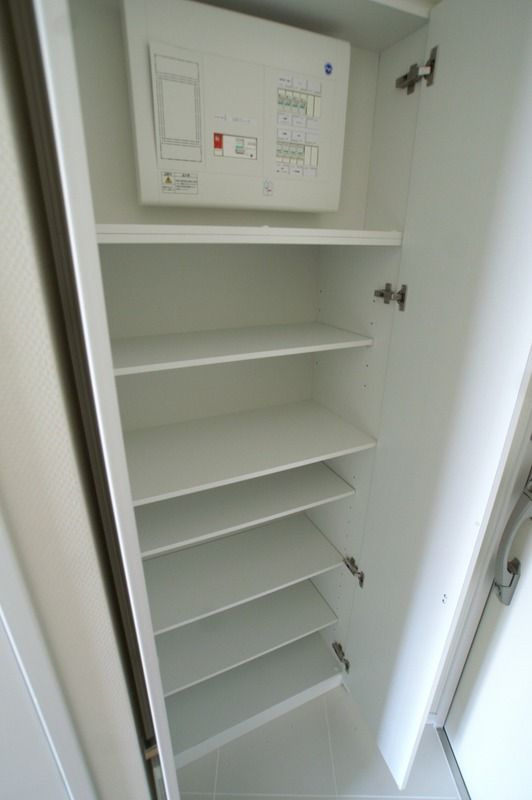 ブライズ駒澤の玄関