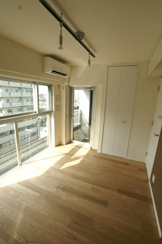 ブライズ駒澤の居間・リビング