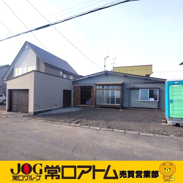 登別市栄町2丁目21-4　リフォーム中中古住宅