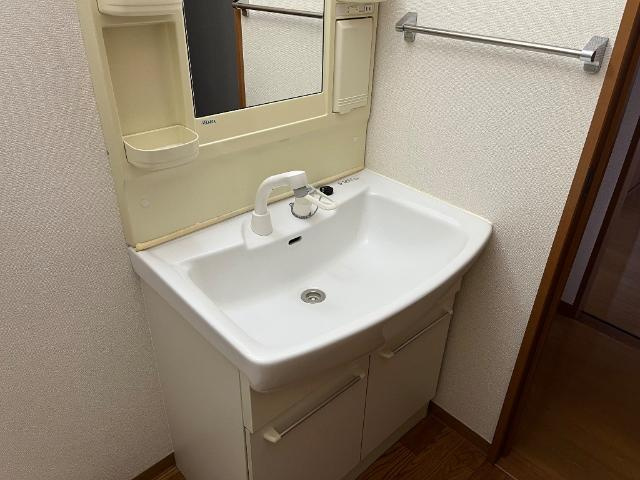 洗髪洗面化粧台